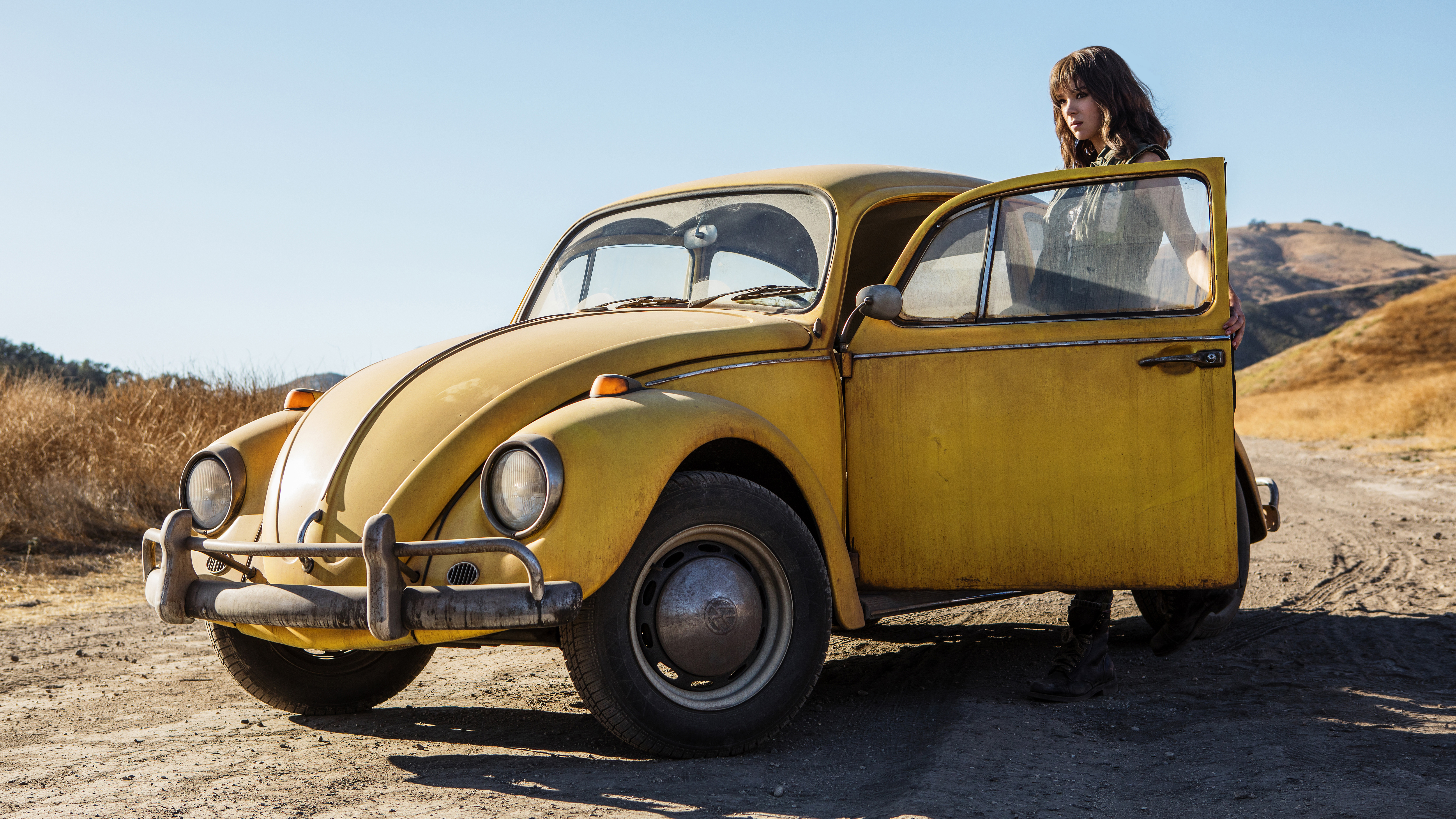 Hailee Steinfeld in Bumblebee Movie 2018 5K2787211020 - Hailee Steinfeld in Bumblebee Movie 2018 5K - Vikander, Steinfeld, Movie, Hailee, Bumblebee, 2018